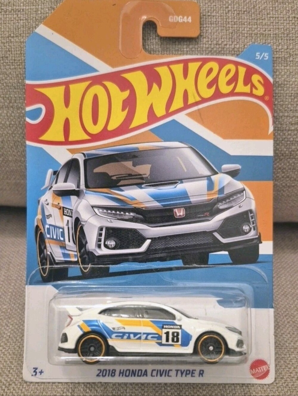 2018 Honda Civic Type R - White/Blue/Yellow Hot Wheels Honda Series 5/5 GDG44